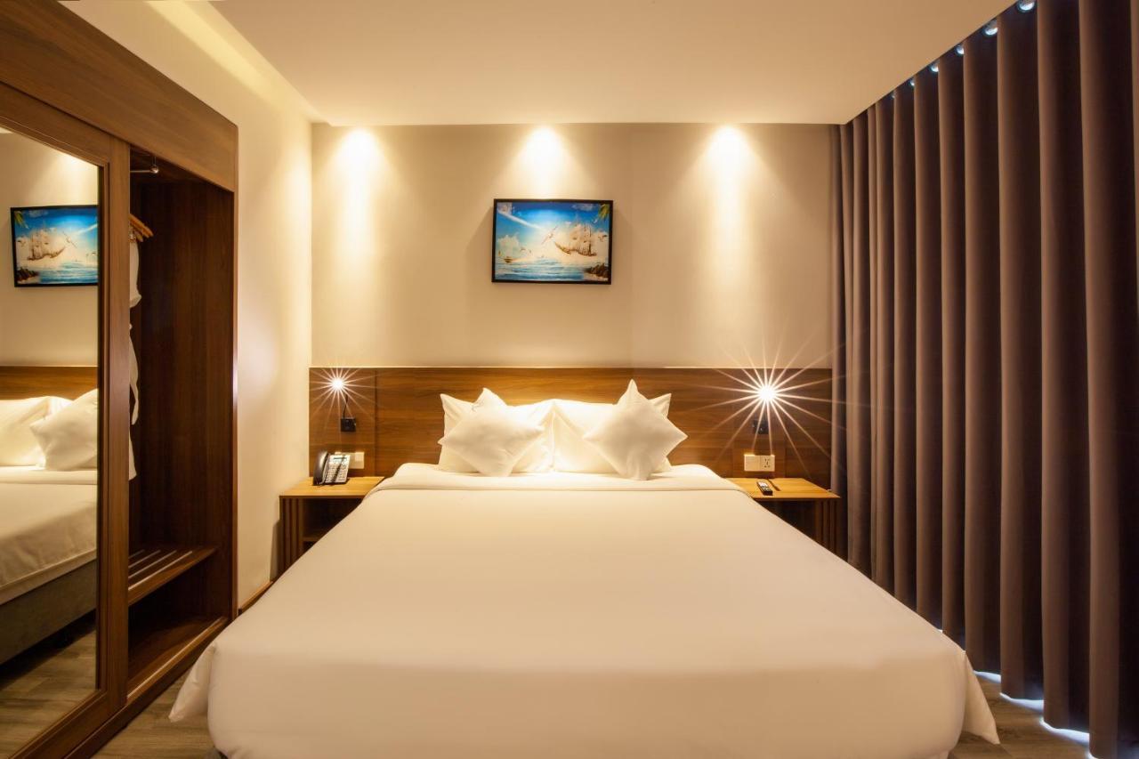 Merlot Hotel На Транг Екстериор снимка
