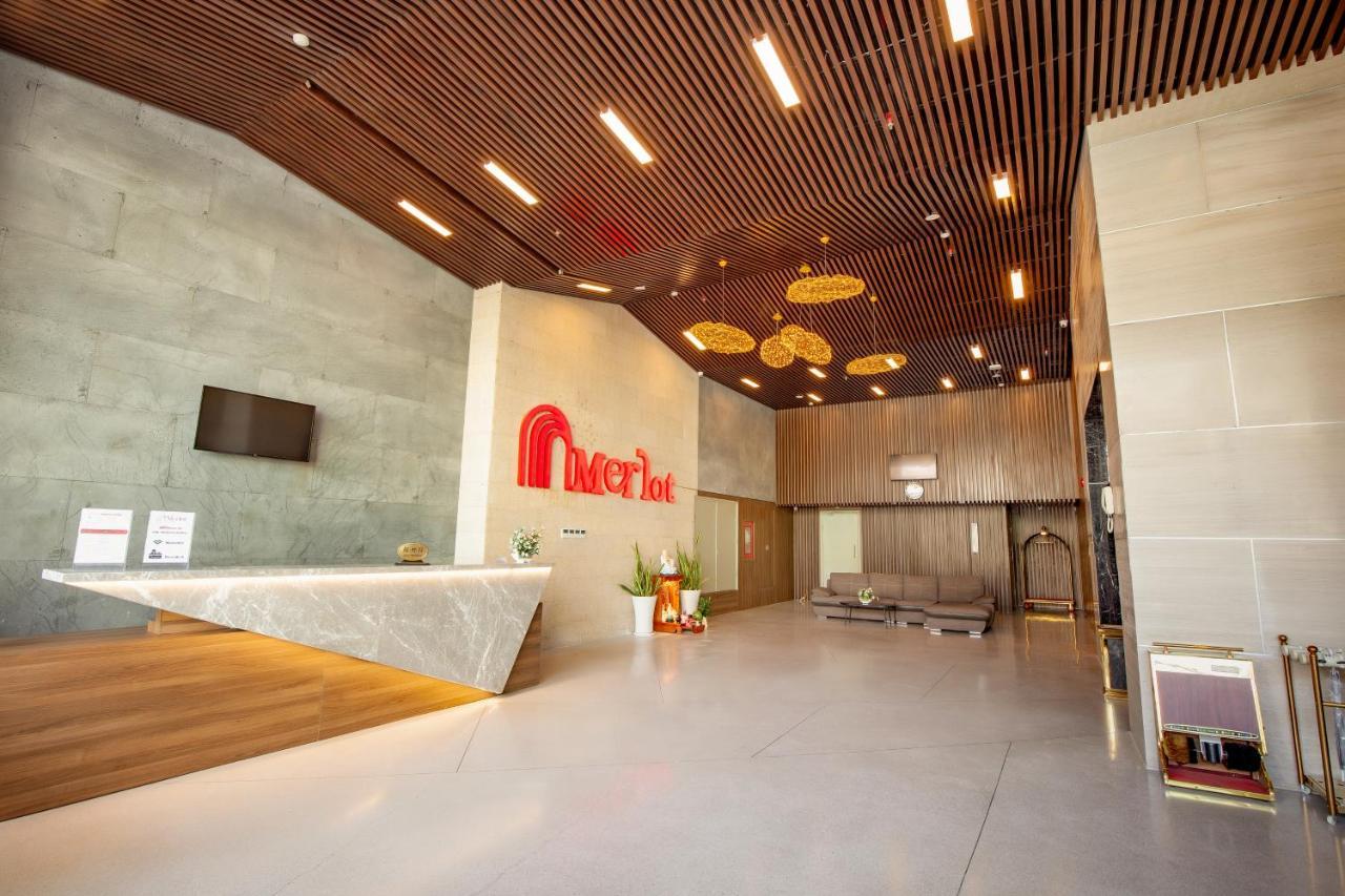 Merlot Hotel На Транг Екстериор снимка